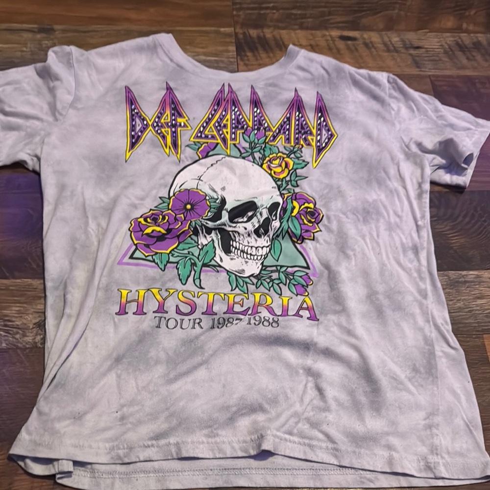 Def Leppard Graphic Tee